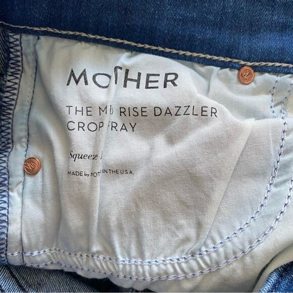 Mother The Mid Rise Dazzler Crop Fray Jeans size 26 - Picture 7 of 9